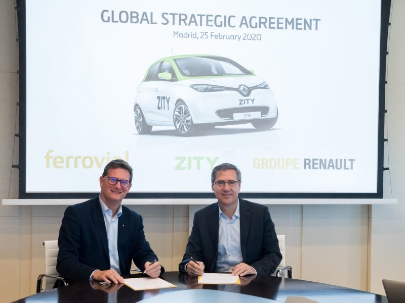 Firma alianza estratégica de Renault y Ferrovial para lanzar Zity en París